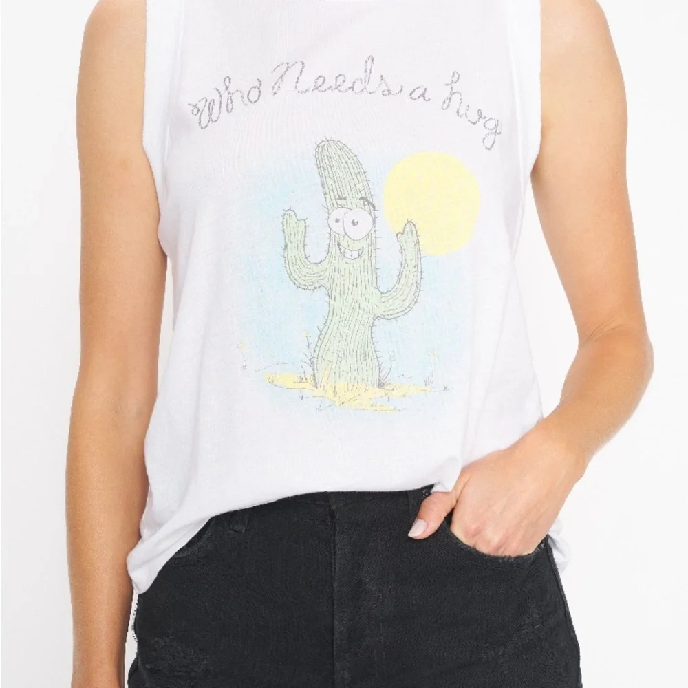 Project Social T Hug Tank - Picture 1 of 2
